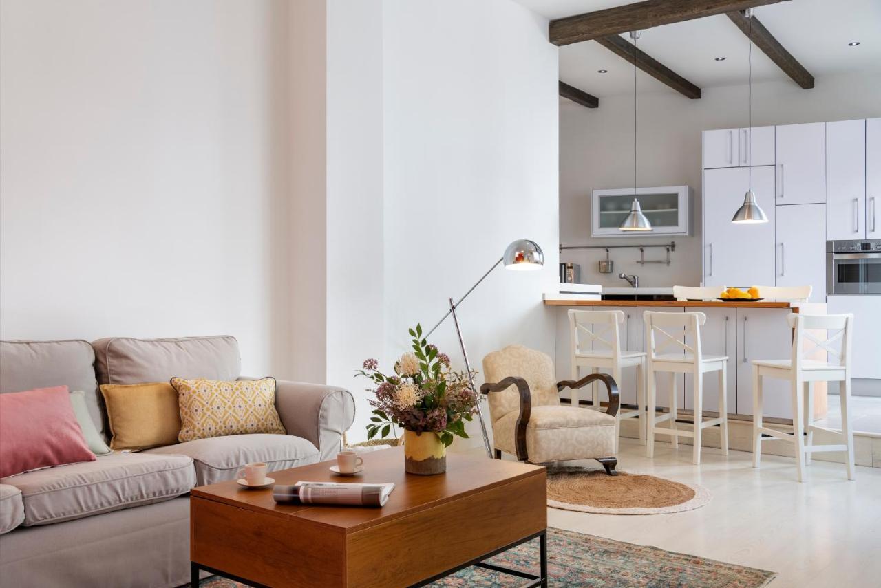 Buen Viaje Home, Con Patio Privado إشبيلية المظهر الخارجي الصورة